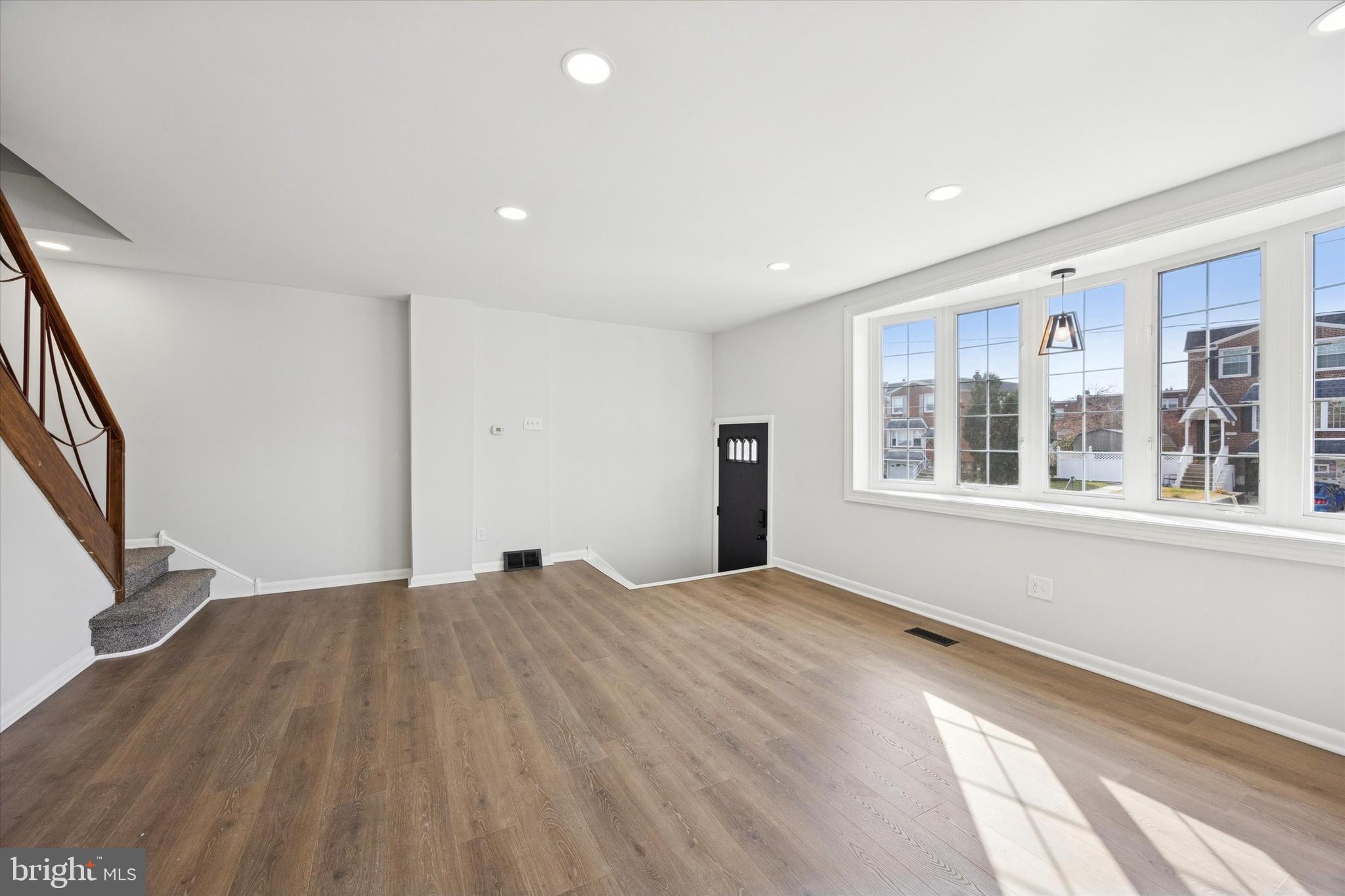 WALTON PARK - Residential