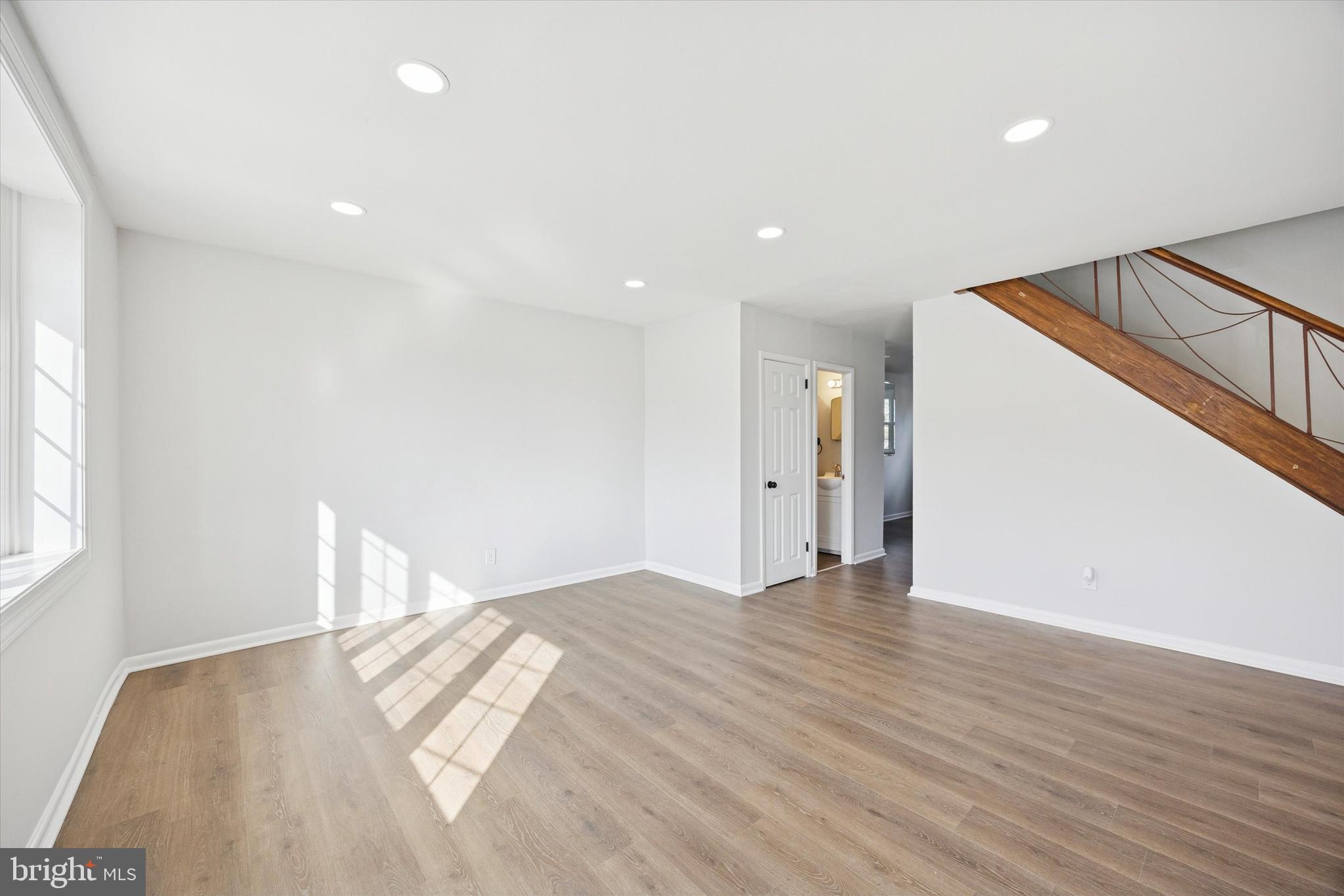 WALTON PARK - Residential