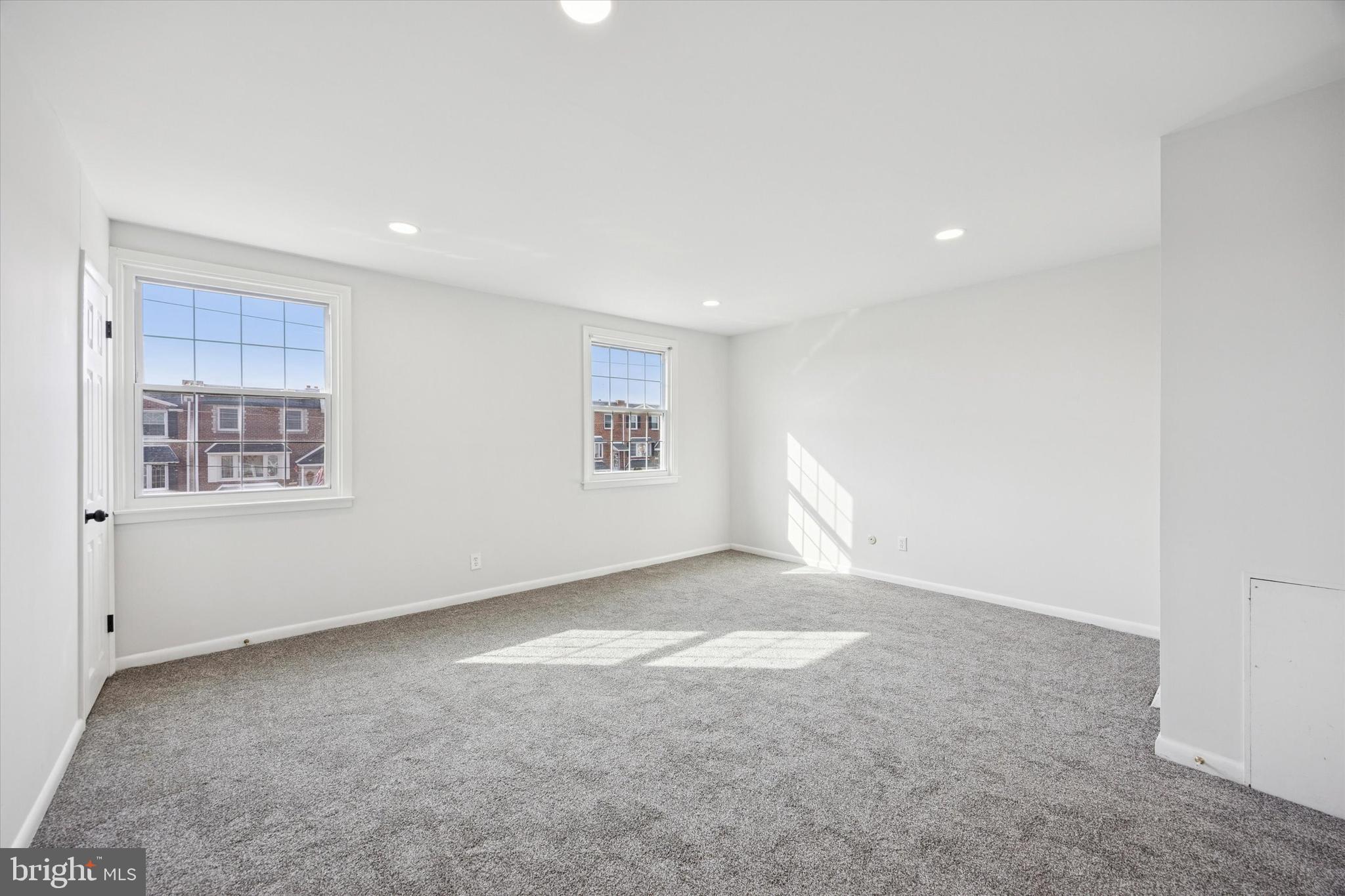 WALTON PARK - Residential