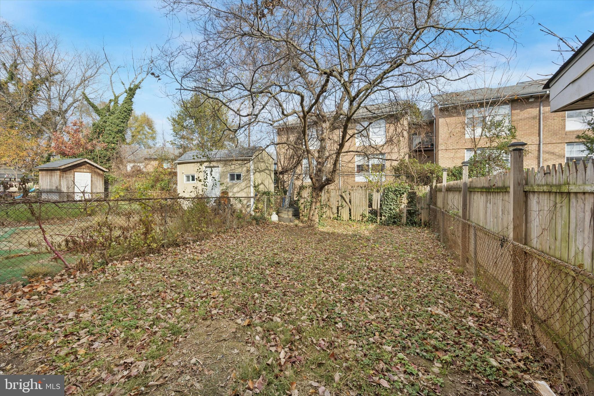 WALTON PARK - Residential