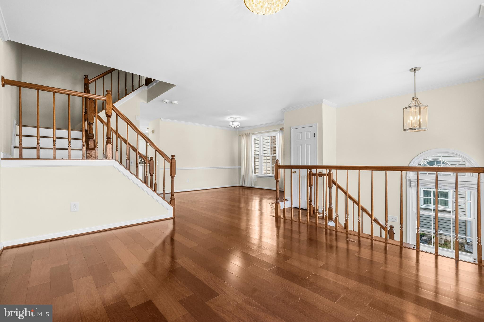 SEVEN OAKS - Residential