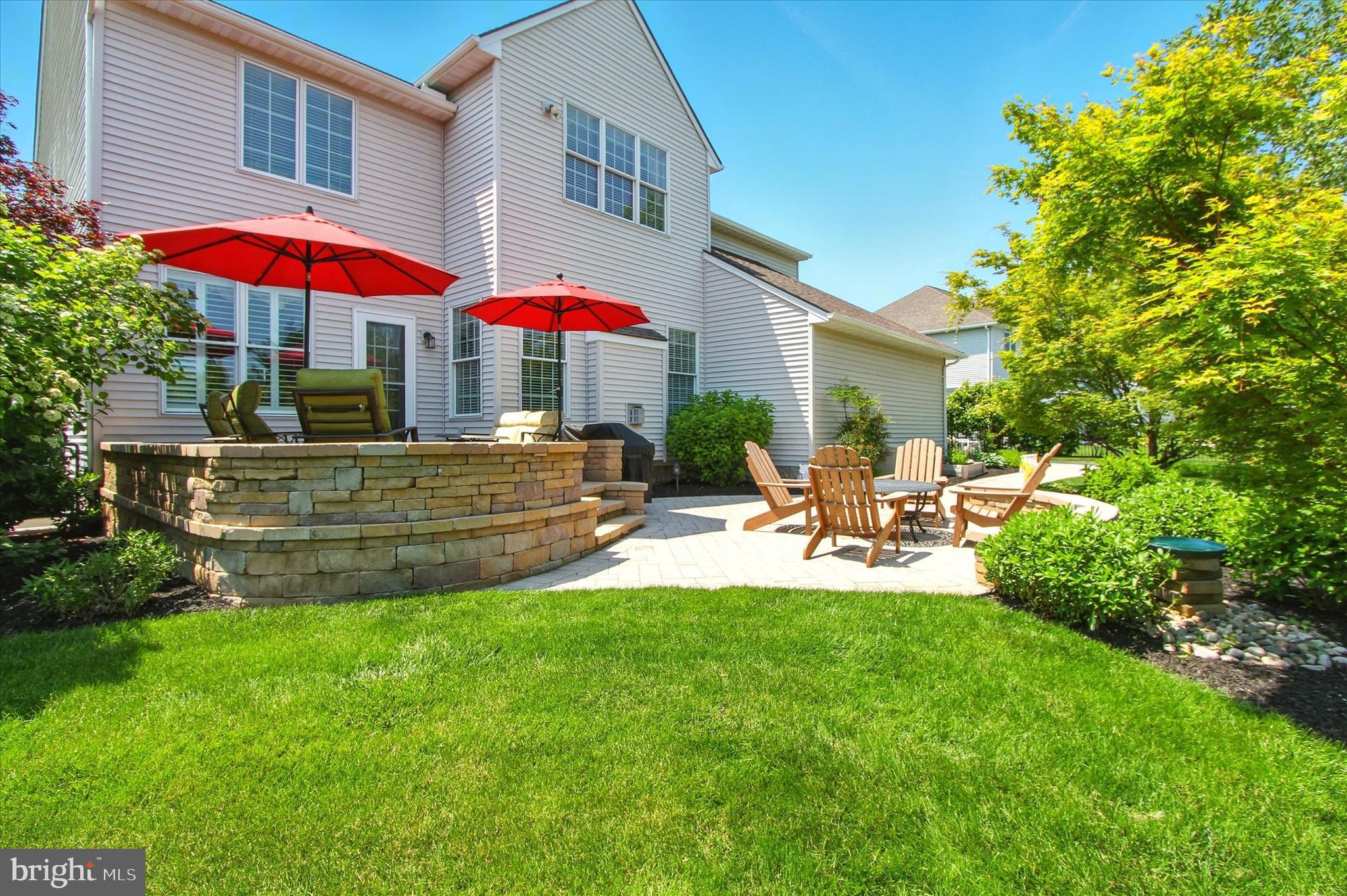 2085 BERNAYS DRIVE