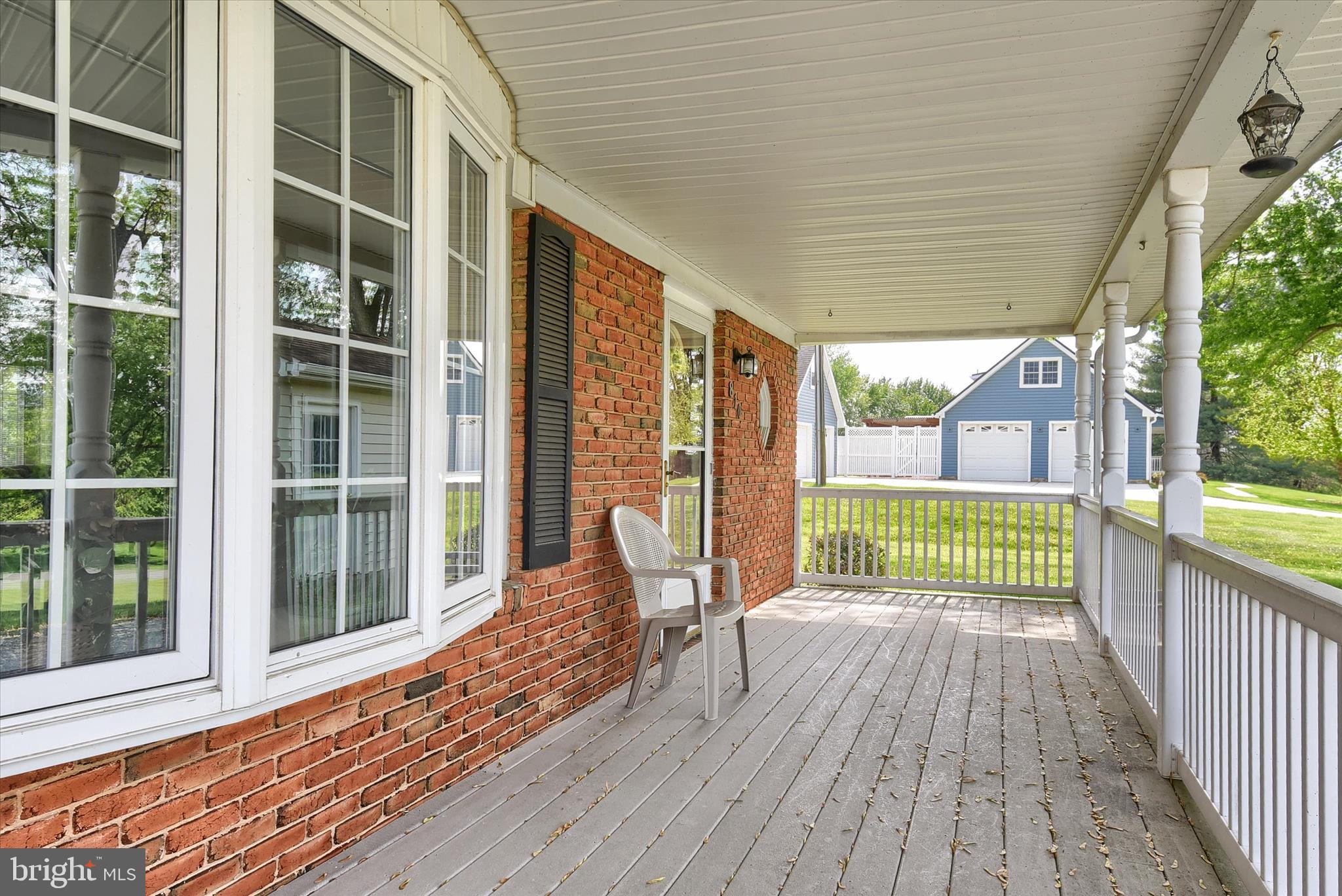 810 CREEK ROAD