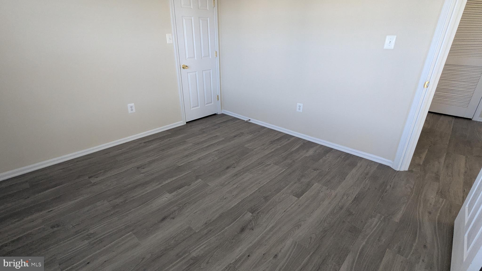 THE TOWNES CONDOMINIUM - Residential