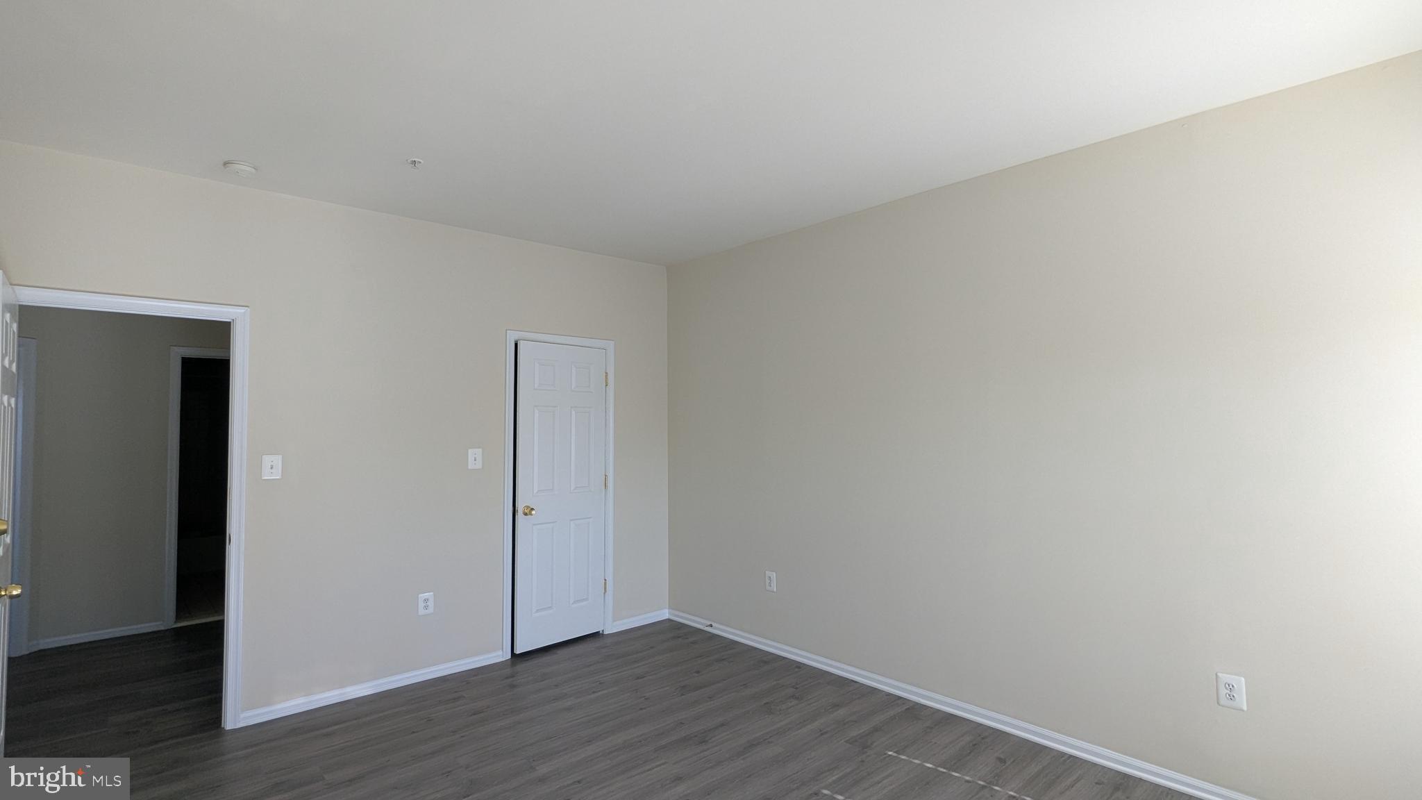 THE TOWNES CONDOMINIUM - Residential