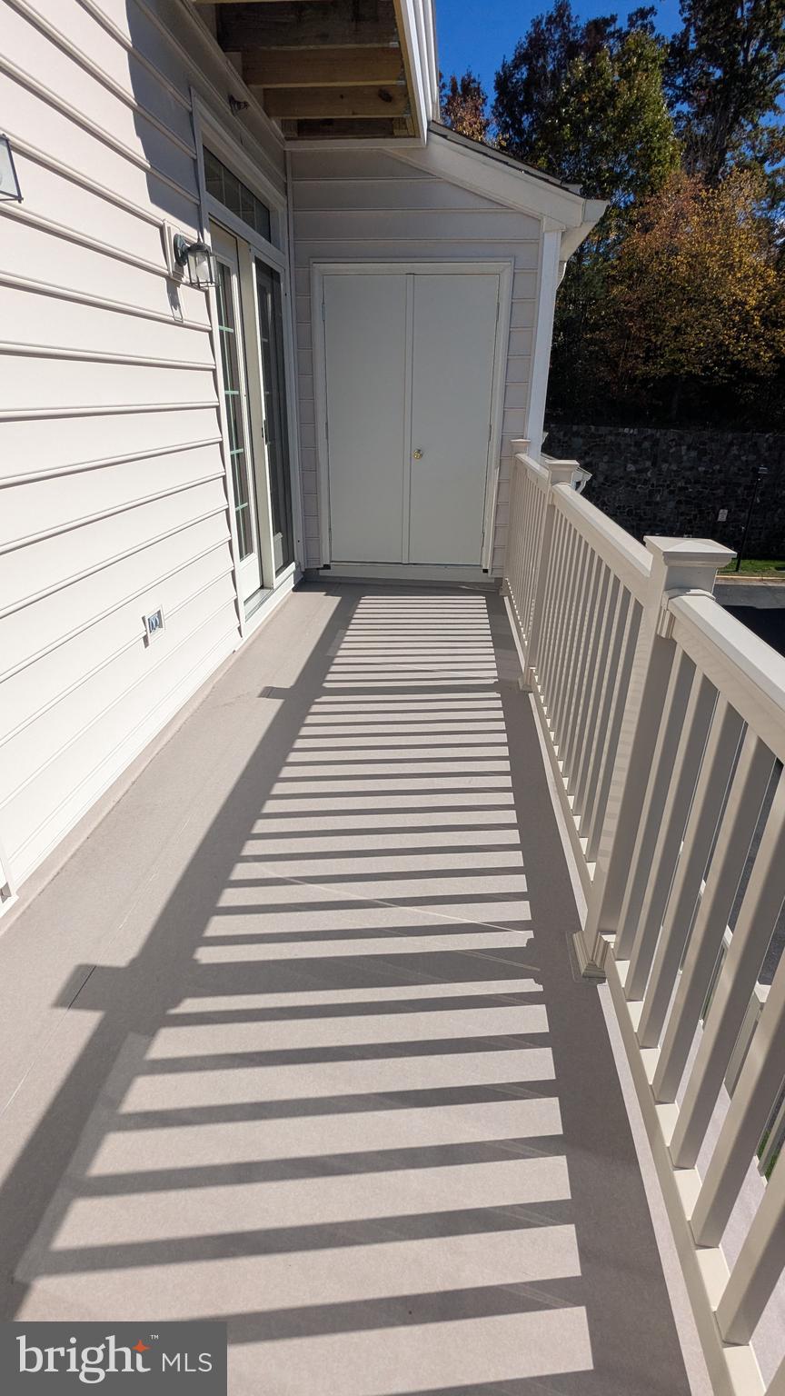 THE TOWNES CONDOMINIUM - Residential