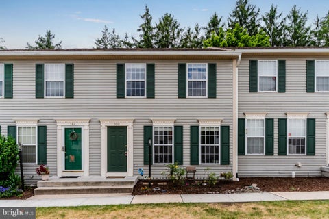 Condo For Sale - 580 Benton Court<br/> Dauphin County, HARRISBURG, PA 17112