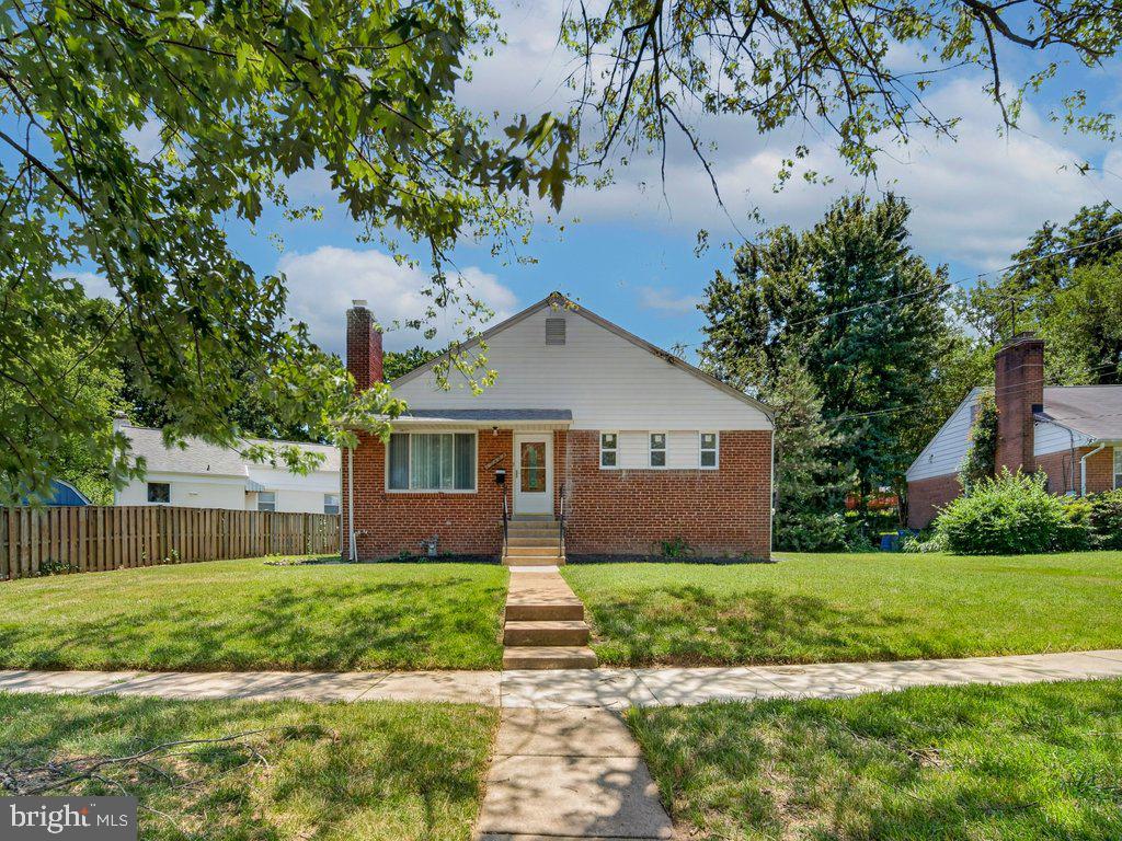 10402 ROYALTON TERRACE