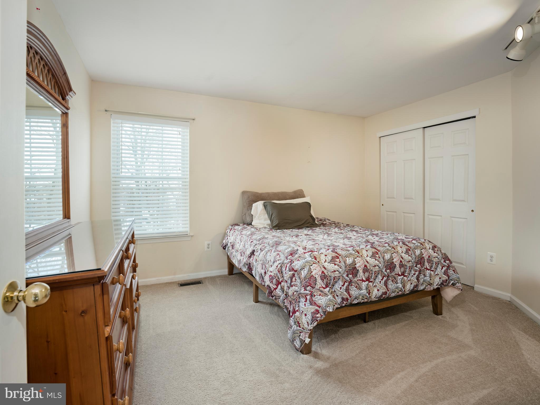 STARFIELD - Residential