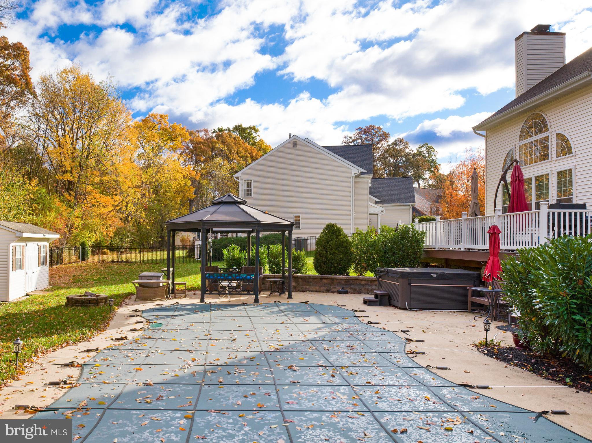 STARFIELD - Residential