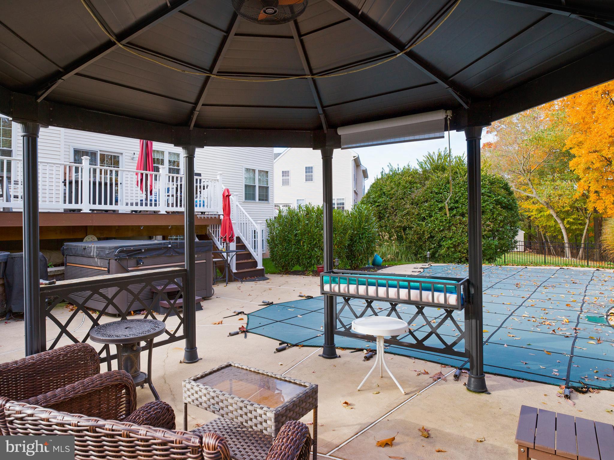 STARFIELD - Residential