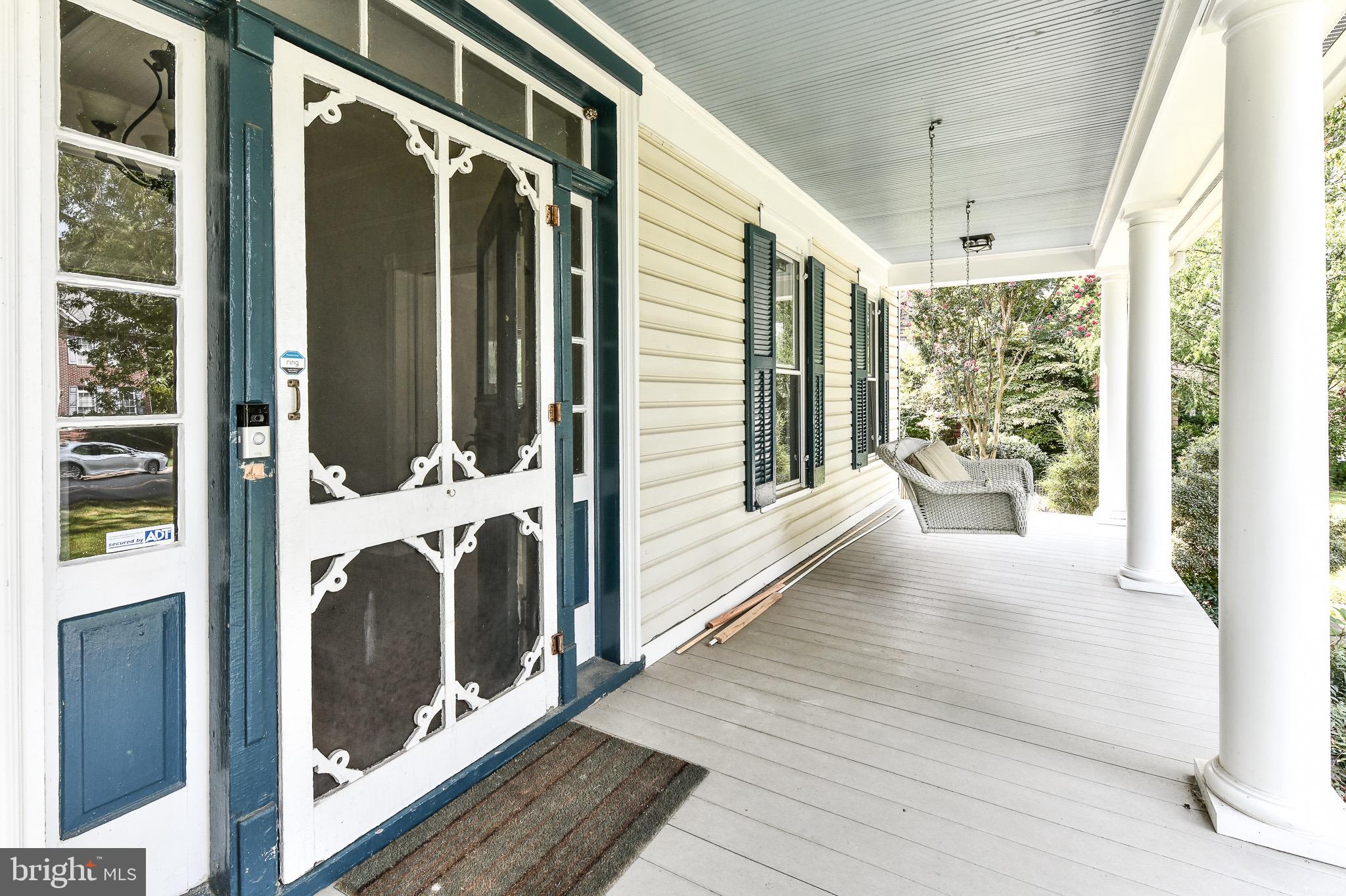 DUNN LORING - Residential Lease