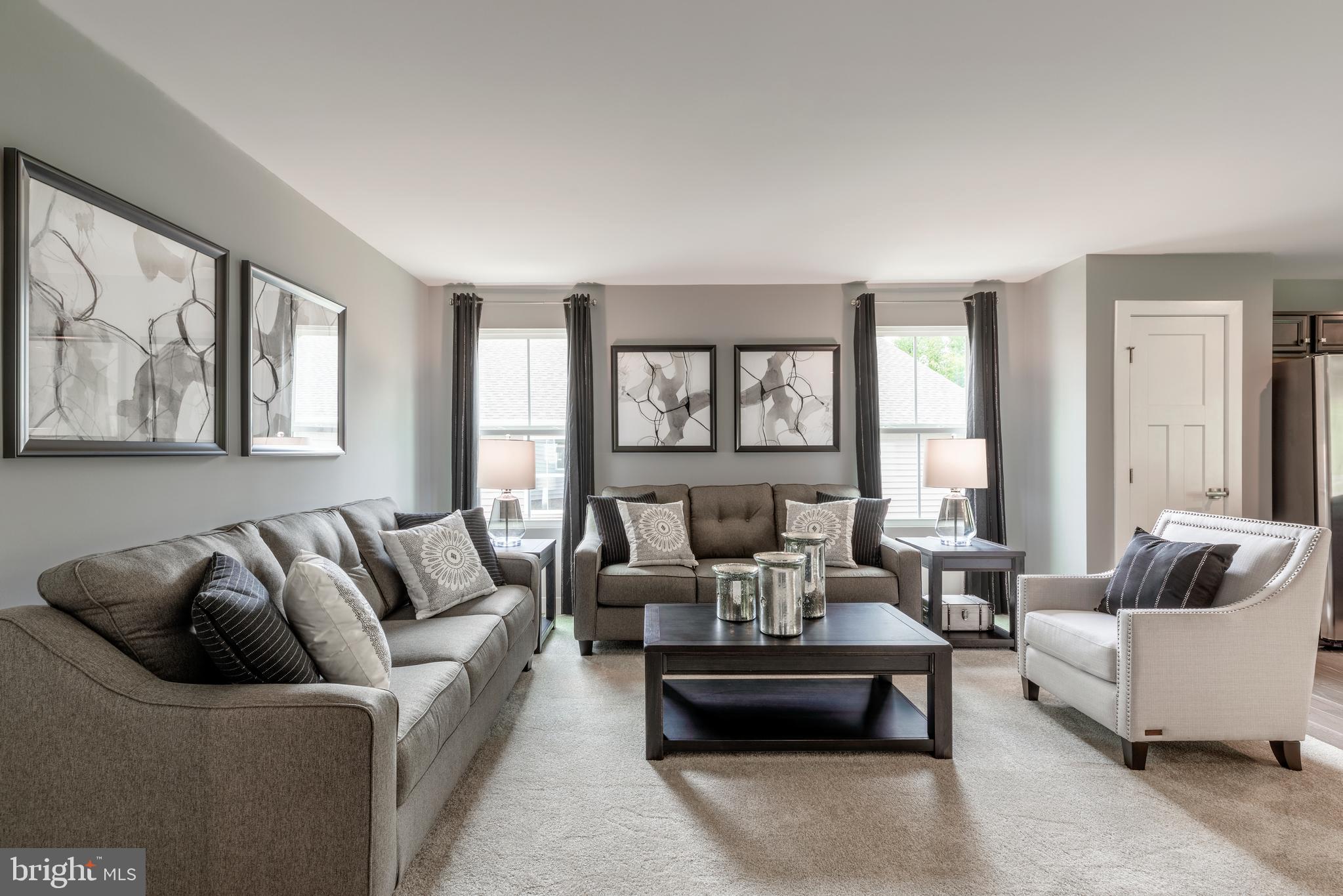 CARDINAL POINTE - Residential