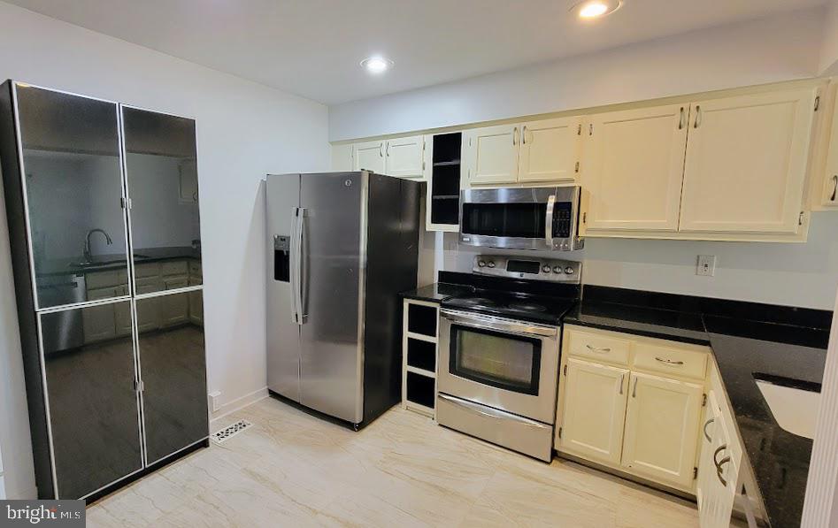 18763 PIER POINT PLACE