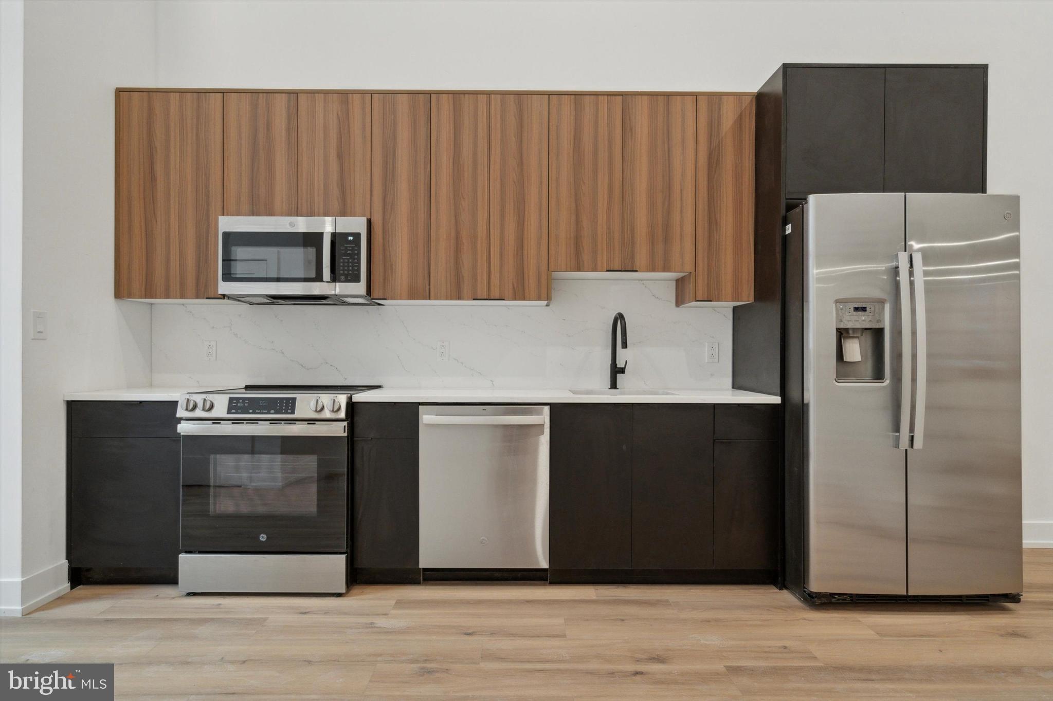 NORTHERN LIBERTIES - Residential Lease