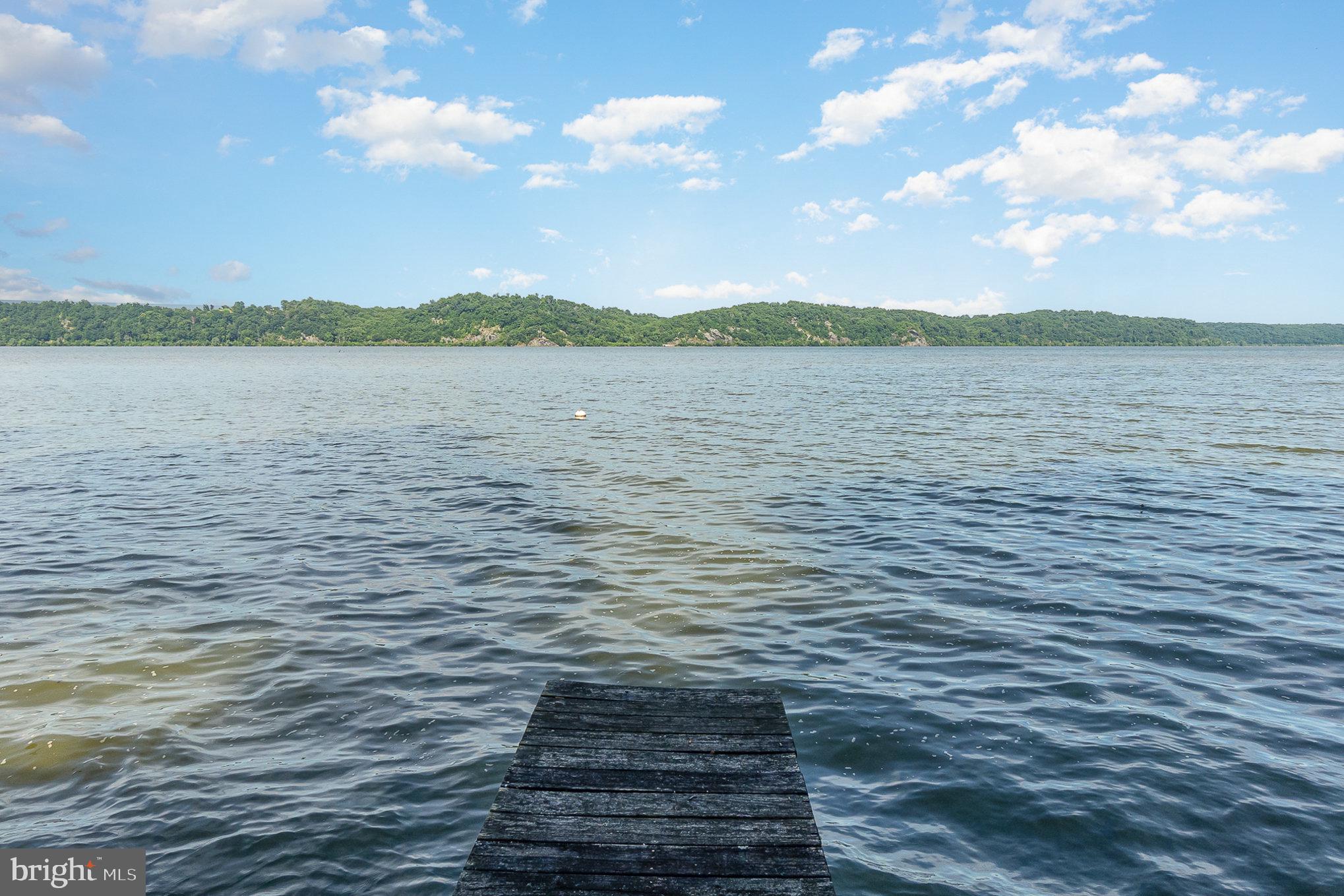 BROAD CREEK - Residential