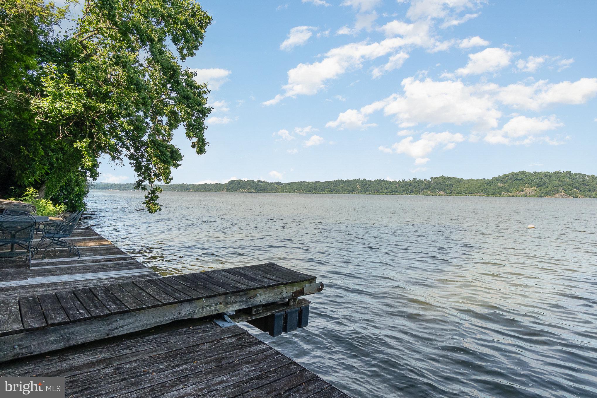 BROAD CREEK - Residential