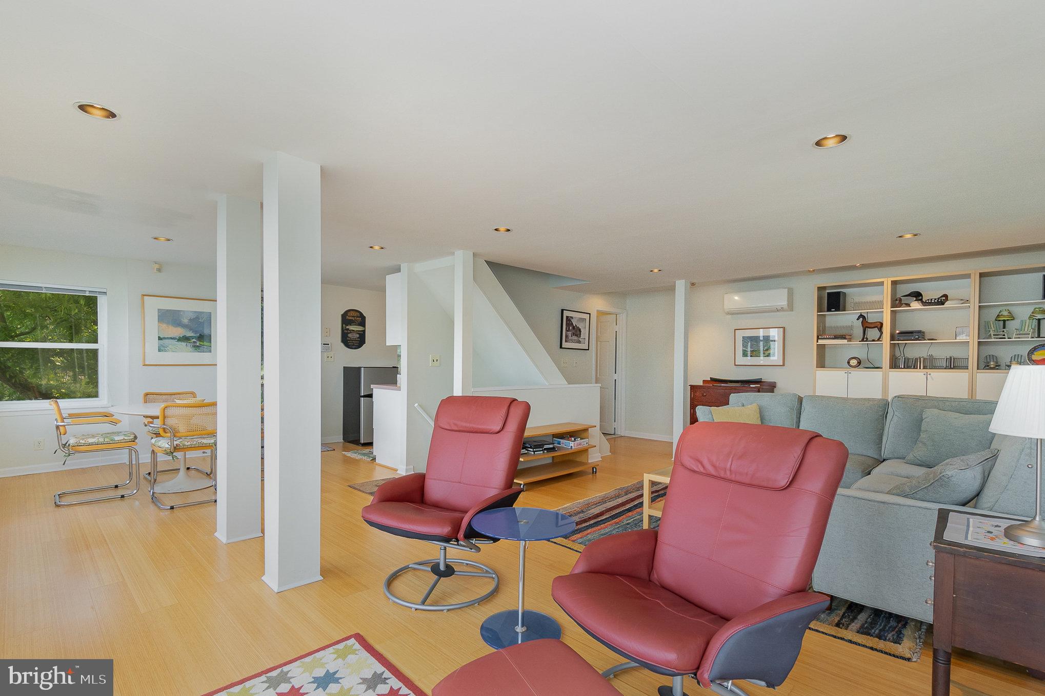 BROAD CREEK - Residential