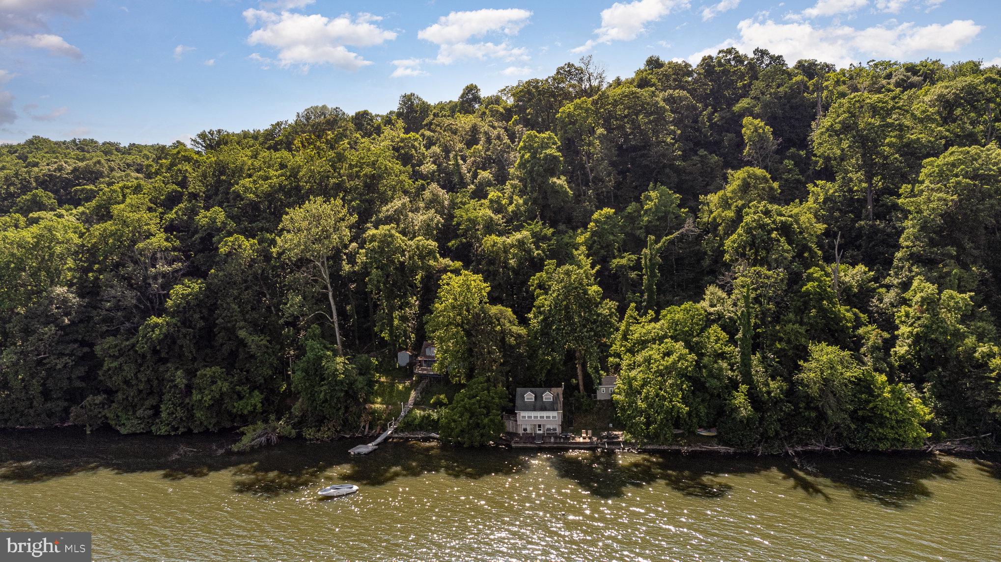 BROAD CREEK - Residential