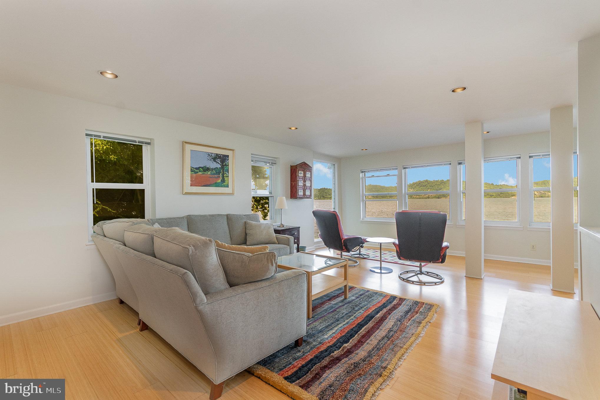 BROAD CREEK - Residential