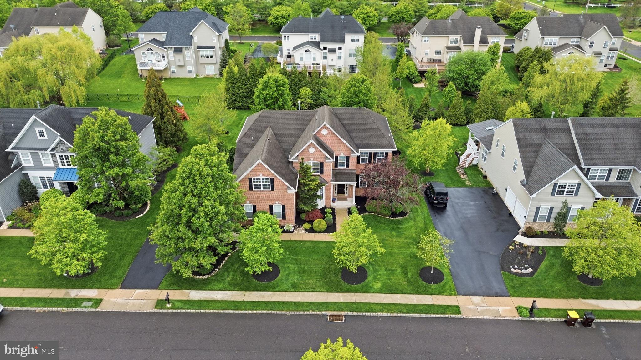 DEVONSHIRE ESTATES - Residential