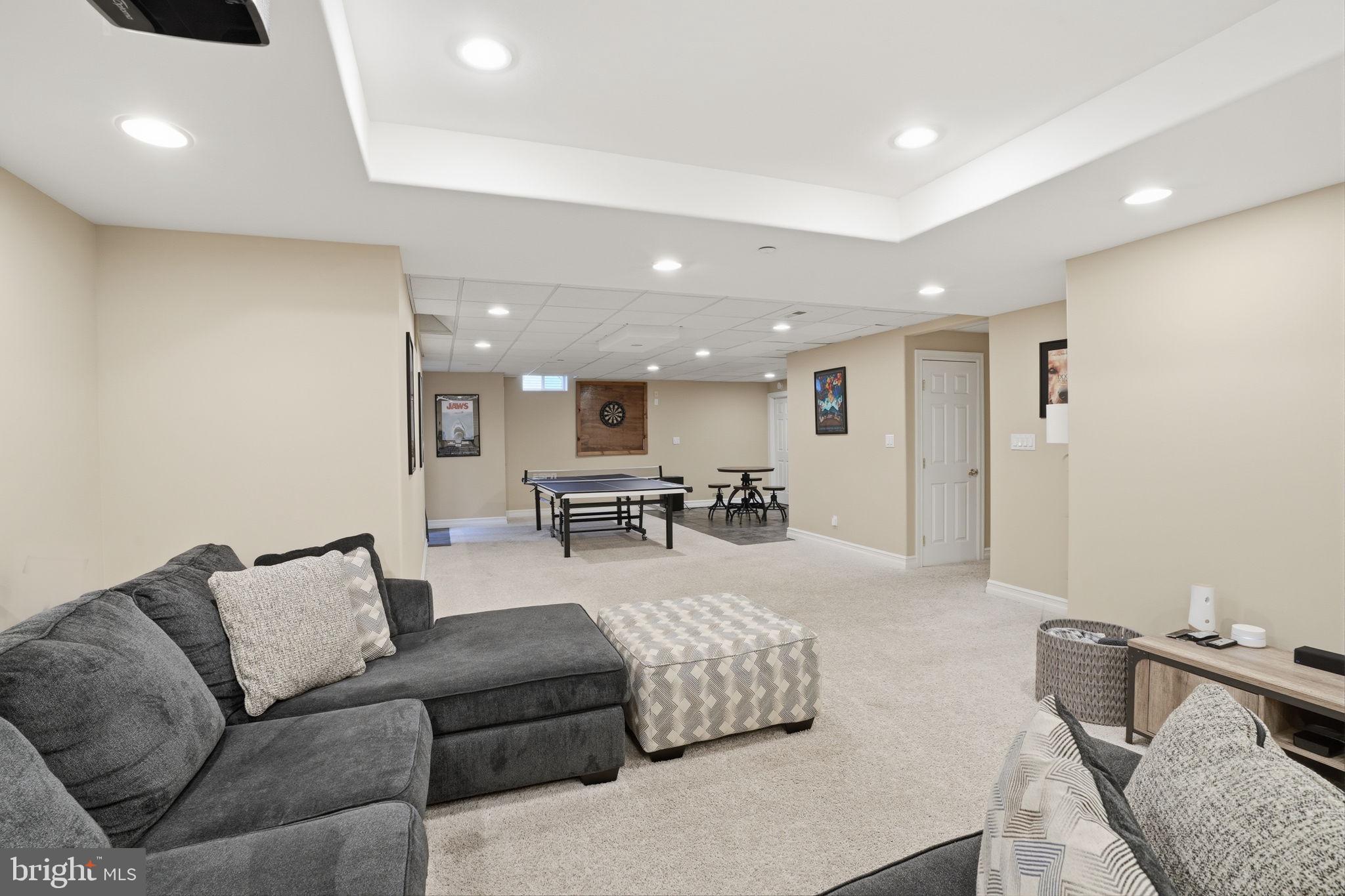DEVONSHIRE ESTATES - Residential
