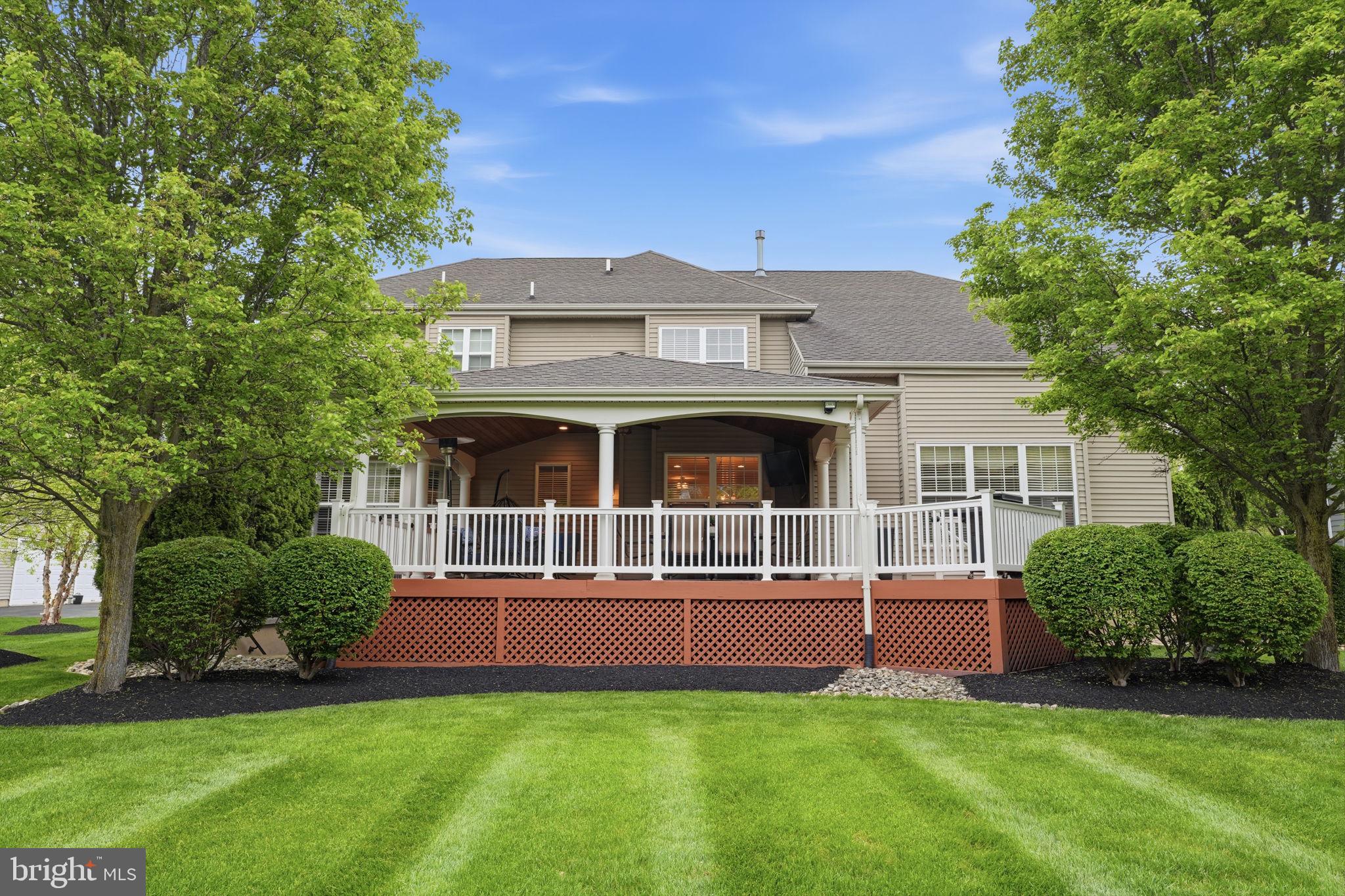 DEVONSHIRE ESTATES - Residential