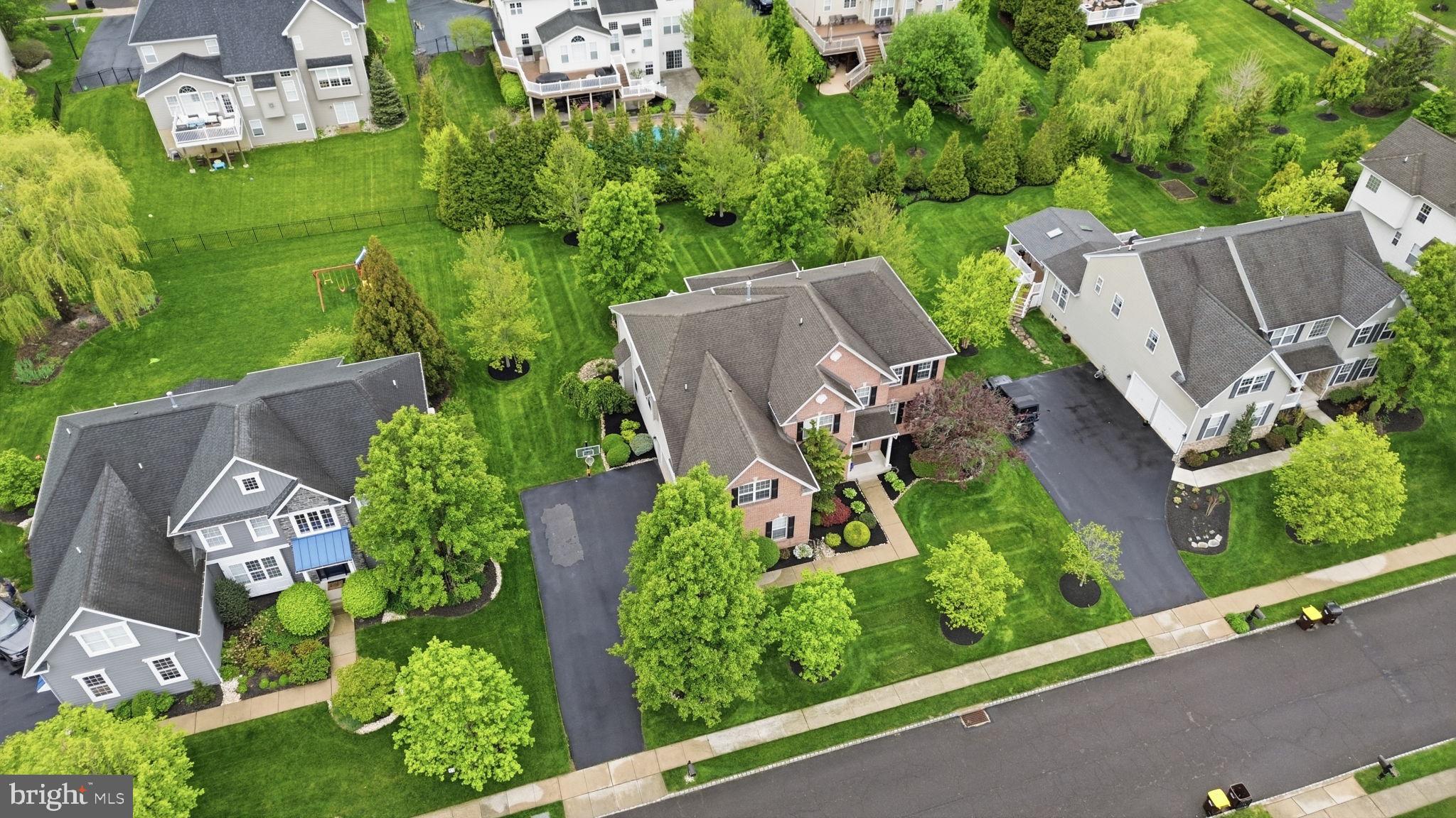 DEVONSHIRE ESTATES - Residential
