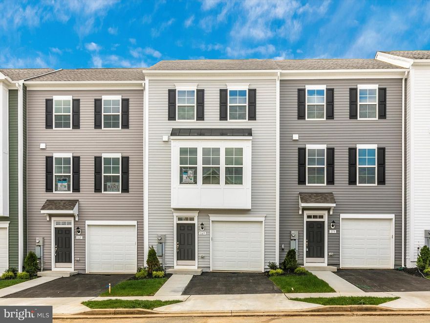 NEW CONSTRUCTION - Beautiful townhouse just completed in Nov 2023.

Located in highly sought-after community of Huntsfield in CHARLES TOWN, WV 

Huntfield is a lovely planned development located within Historic Charles Town city limits. Huntfield boasts an outstanding location-residents are just minutes from US-340, access to RT 9, 30 mins to Leesburg and Loudoun County, Jefferson County schools, Charles Town's charming, downtown district, employment hubs, shopping, entertainment and more.

Almost 2100 sqft above grade, Darlington model features: 1 car garage, 3 bedrooms and 3.5 bathroom - Additional bedroom can be added to basement which already has a bull bathroom. 3 fully finished levels with luxury plank flooring in the foyer and the entire main level. The Spacious living room opens to eat-in kitchen with an 8 1/2 ft center island with your 12 ft Morning Room. Quartz countertops and stainless steel appliances. Upper Level Laundry! Owner's Suite with large walk-in closet, dual vanity and oversized seated shower. 

Bright basement with full bath can be coverts easily into a 4th bedroom 

Lovely private back yard 

Short commute to Leesburg, and other points in Loudoun, Fairfax and DC- close to Maryland and Harpers ferry- do not miss this never lived in luxury home 

Beautifully finished and ready for new occupants!! Do not miss!!

Short term welcome, longer term 1 year or more preferred, but short term will be considered

Long term proffered and short term will be considered