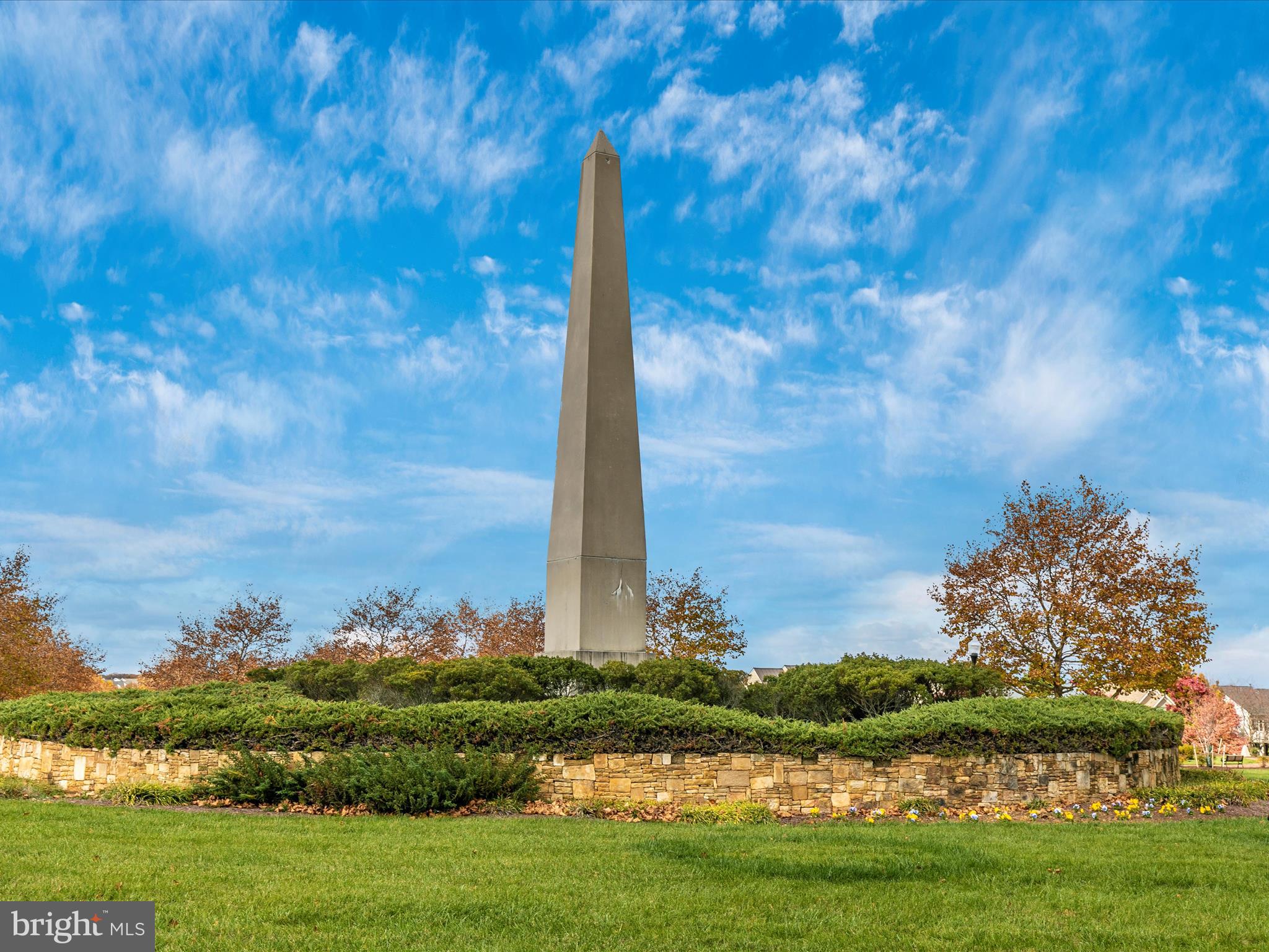 HUNTFIELD - Residential Lease