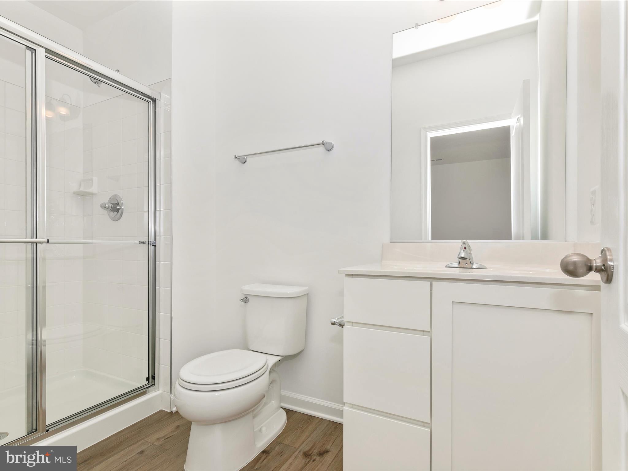 HUNTFIELD - Residential Lease