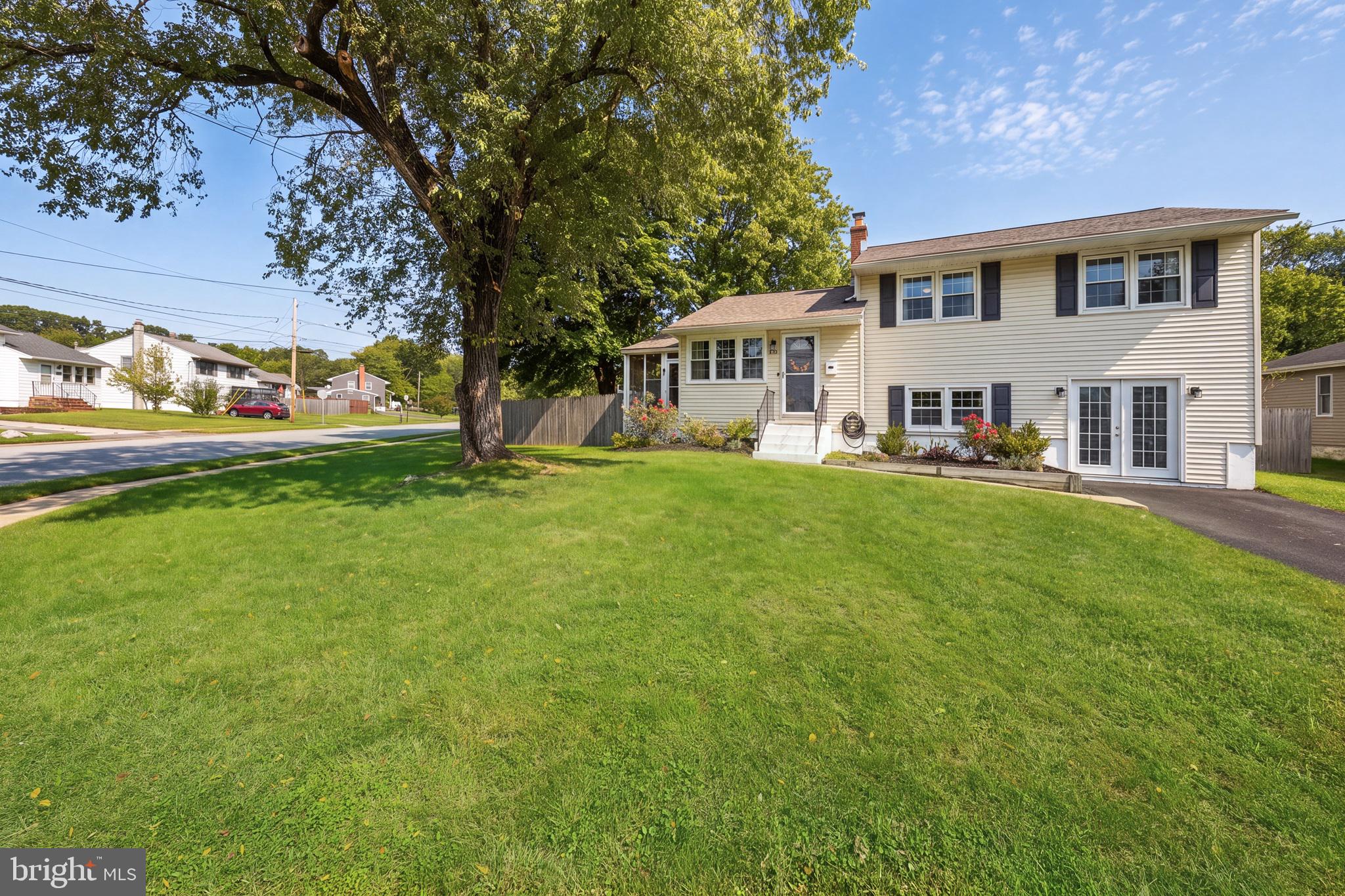 1412 OAK HILL DRIVE