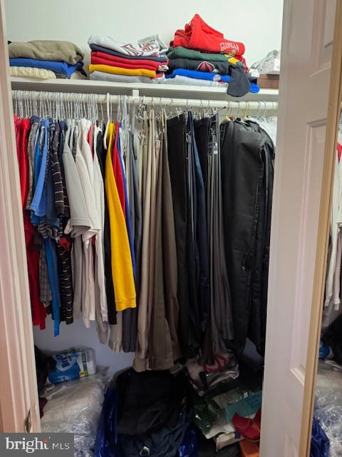 FAIRLINGTON VILLAGES - Residential