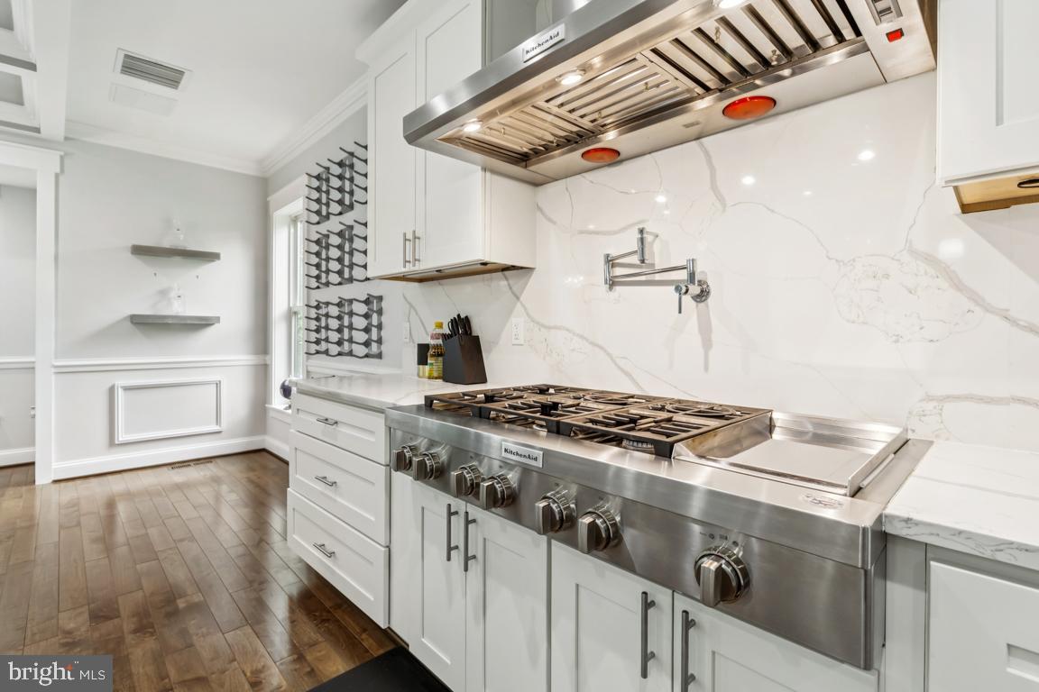 LINCOLNIA PARK - Residential