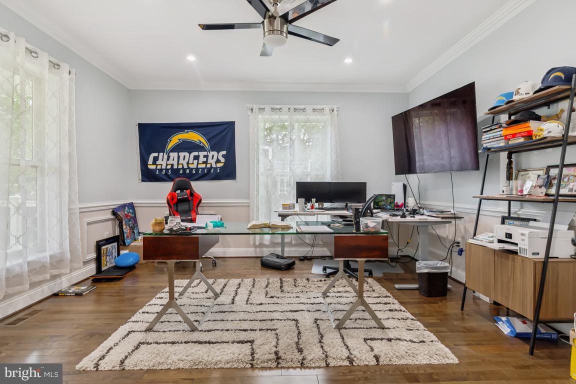 LINCOLNIA PARK - Residential