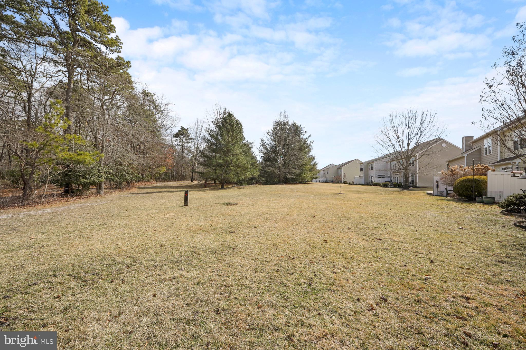 CRANBERRY LAKES - Residential