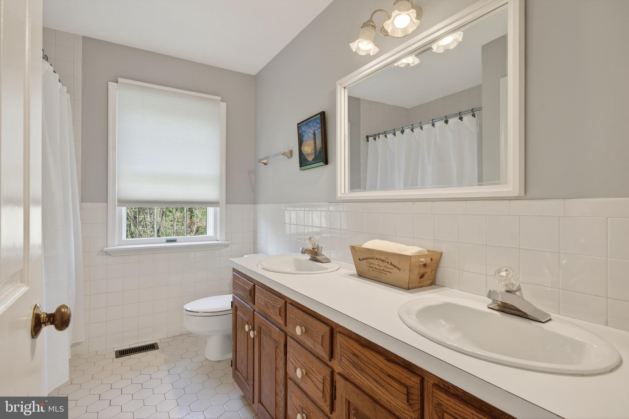 RADLEY RUN - Residential