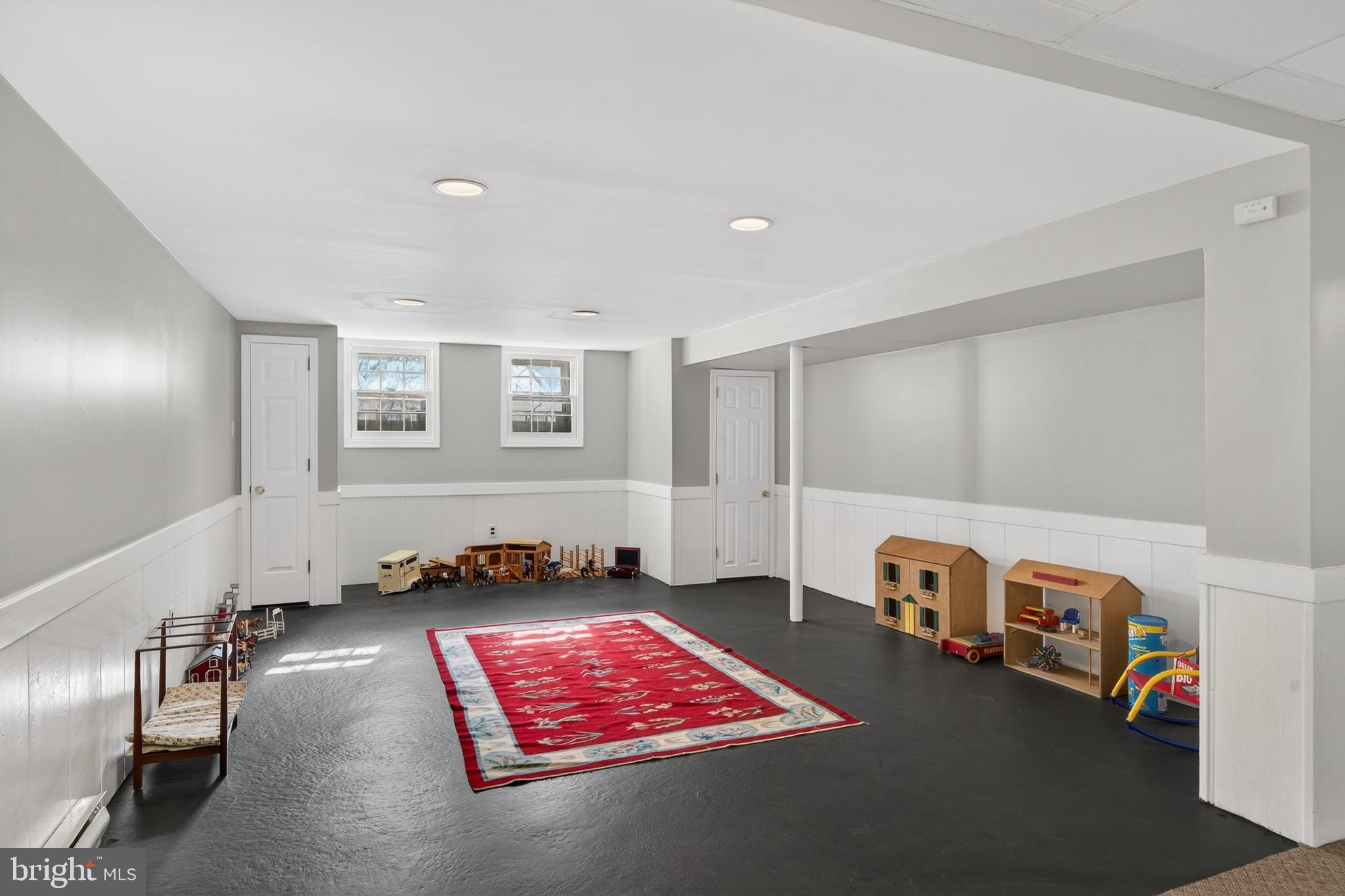 RADLEY RUN - Residential