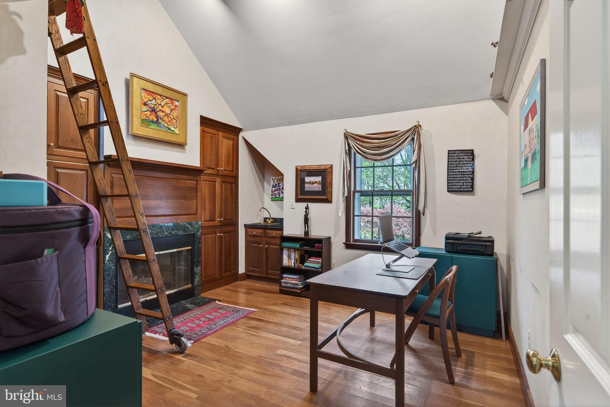 RADLEY RUN - Residential