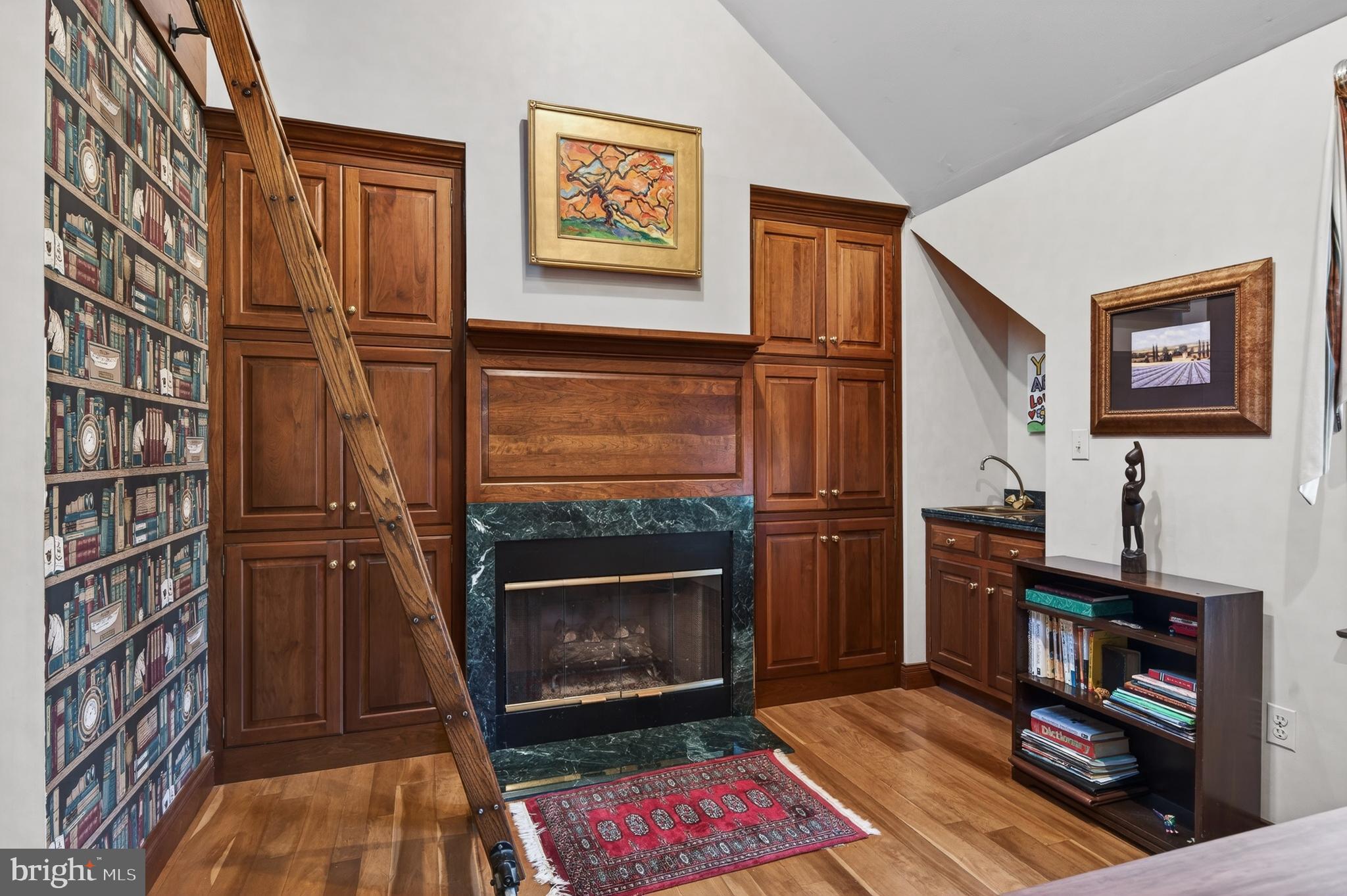 RADLEY RUN - Residential