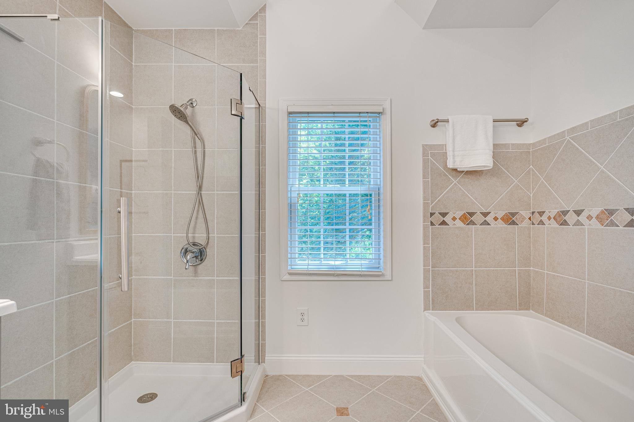 KINGS PARK WEST - Residential