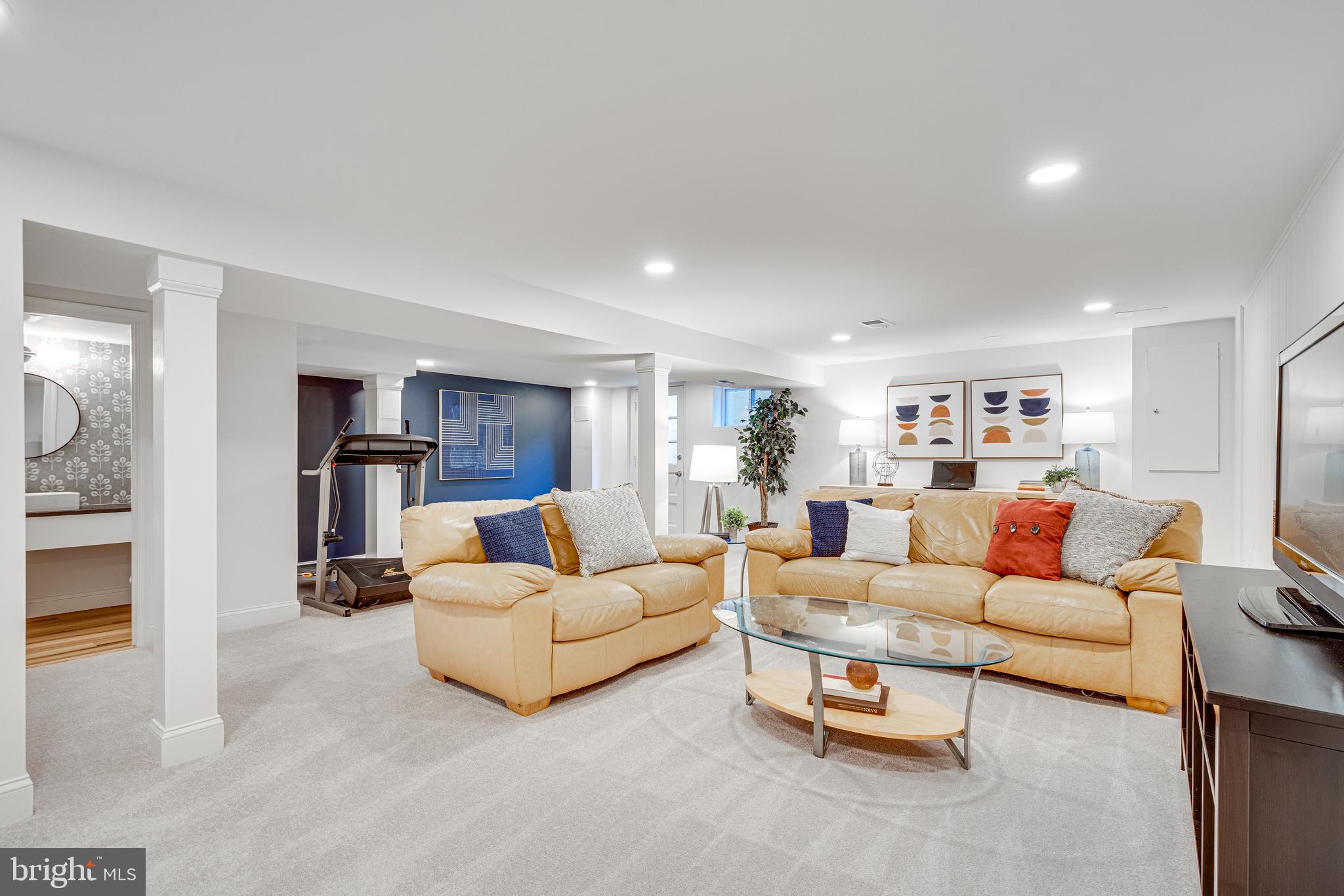 KINGS PARK WEST - Residential