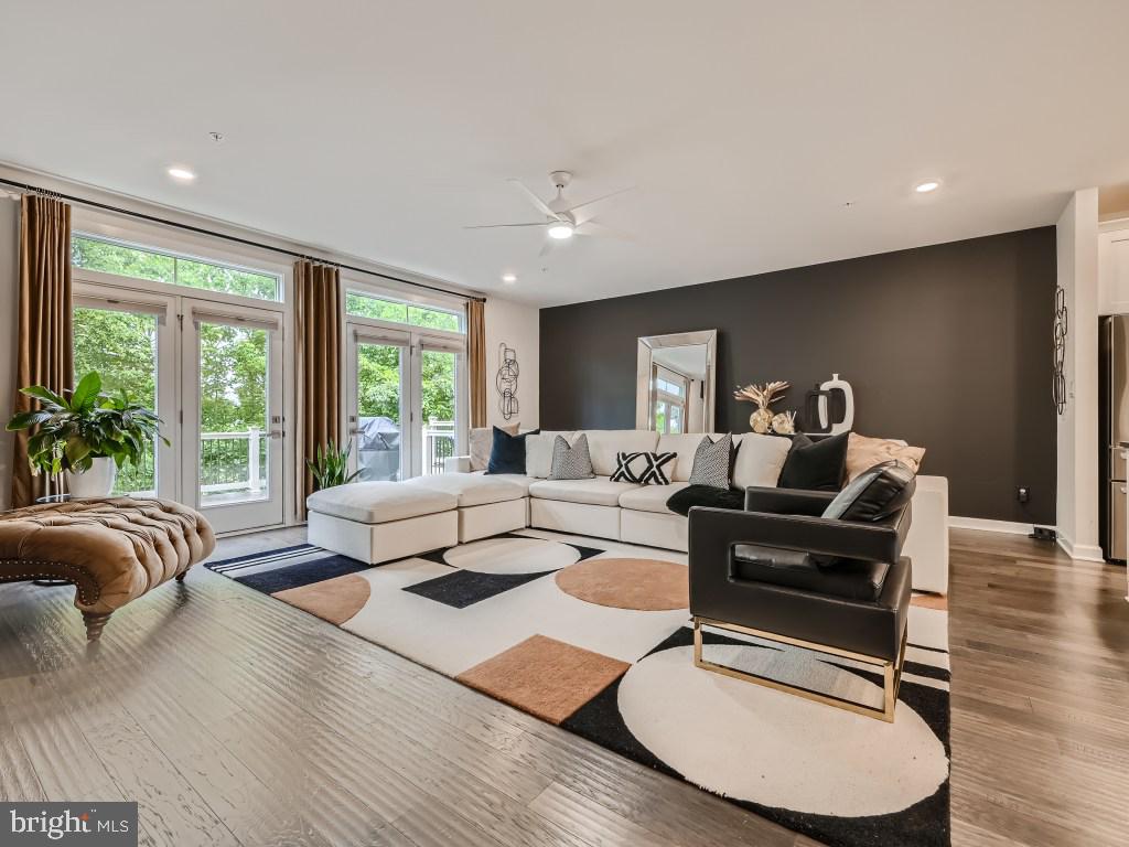 GREENLEIGH AT CROSSROADS - Residential