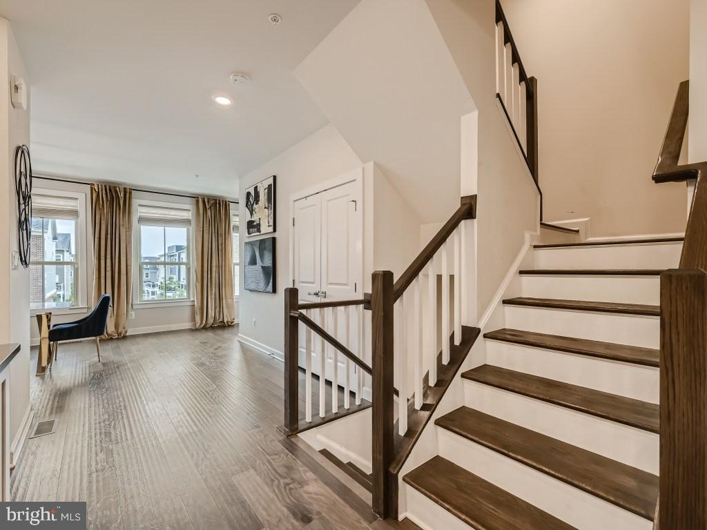 GREENLEIGH AT CROSSROADS - Residential