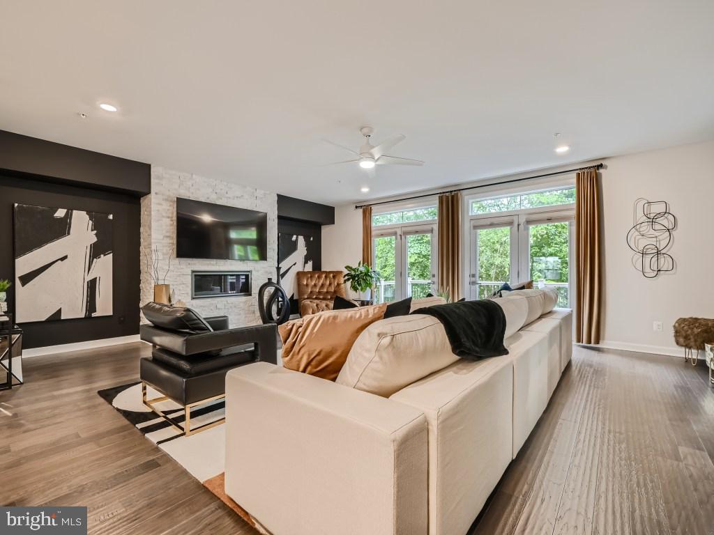 GREENLEIGH AT CROSSROADS - Residential