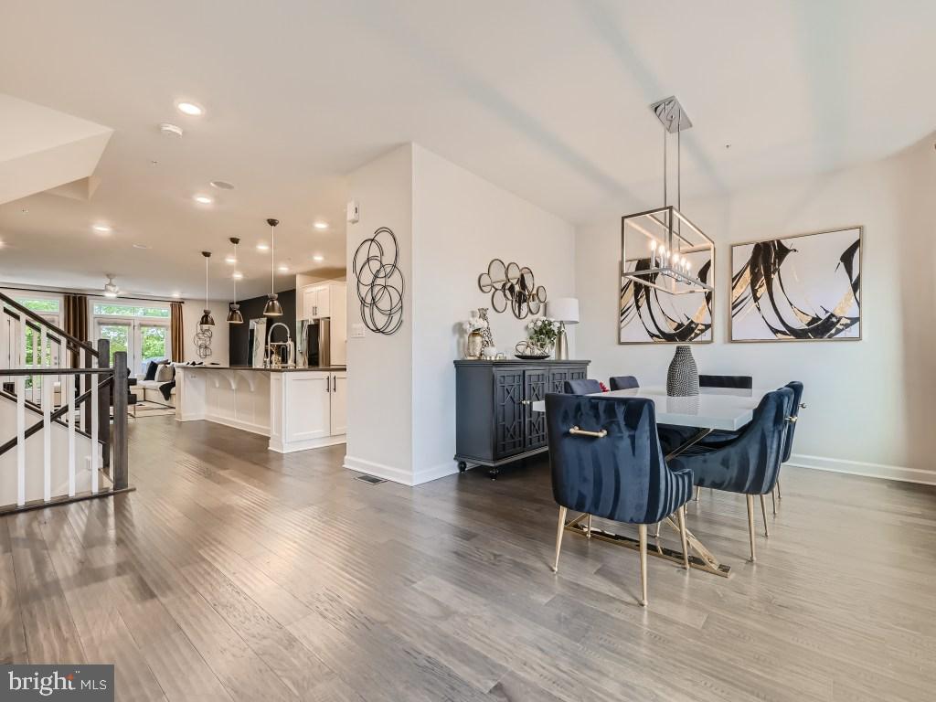 GREENLEIGH AT CROSSROADS - Residential