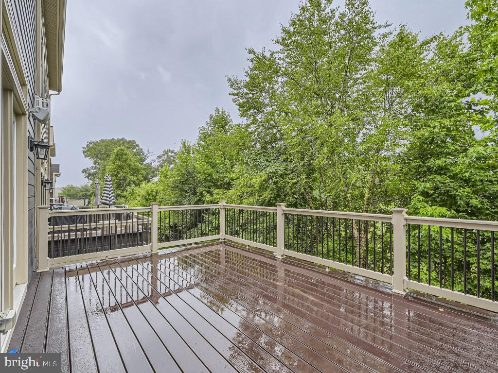 GREENLEIGH AT CROSSROADS - Residential