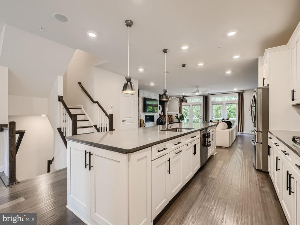 GREENLEIGH AT CROSSROADS - Residential