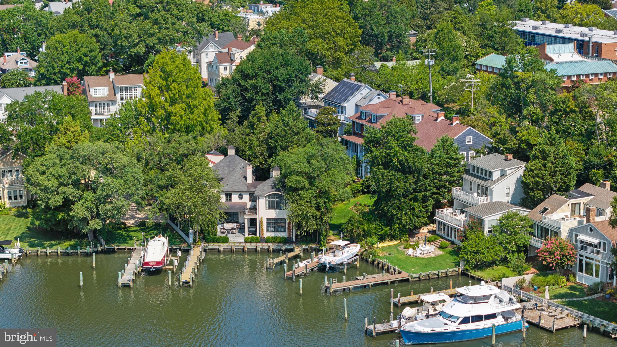 1 SHIPWRIGHT HARBOR