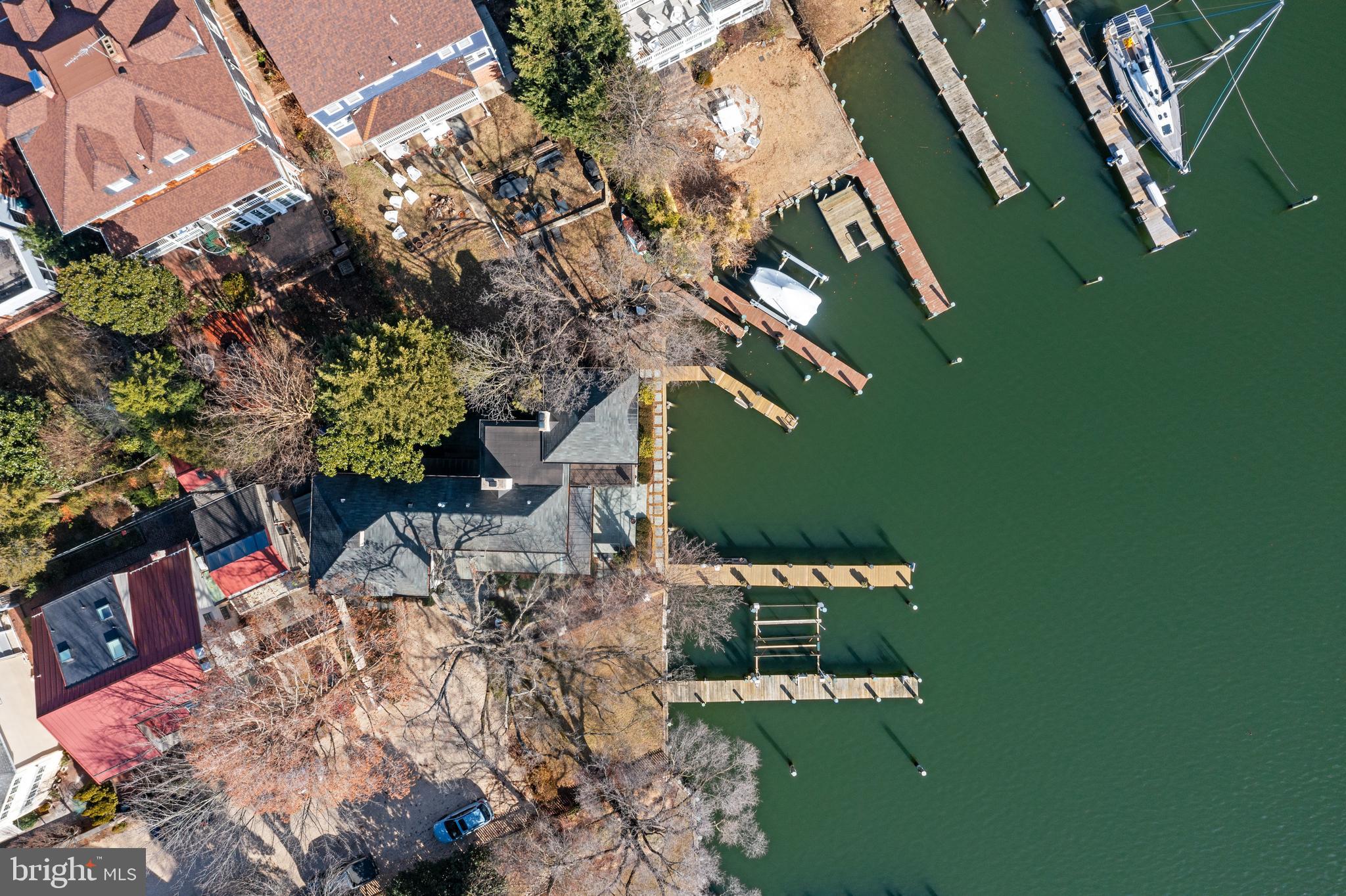 HISTORIC DISTRICT - Residential